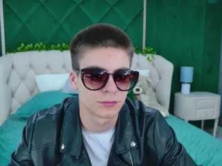 leonard_cross on Flirt4Free 