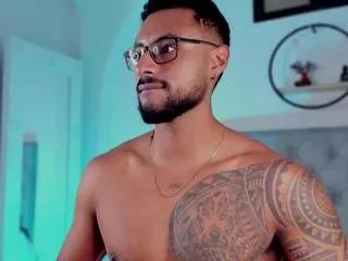 liiam_garcia on Flirt4Free 
