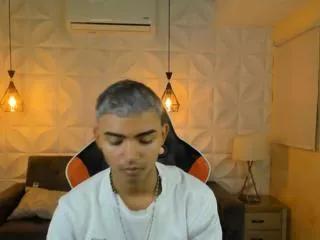 liian_brown on Flirt4Free 