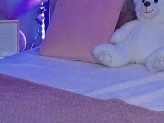 lindsey_lu on Flirt4Free 
