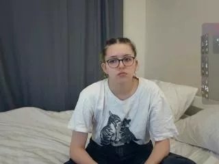 Offline linette_embry on Flirt4Free