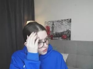 Offline linette_embry on Flirt4Free