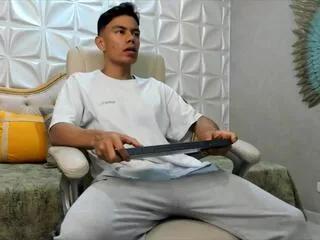 logan_jackson on Flirt4Free 
