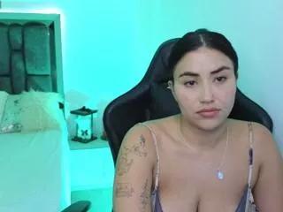 lola_dove on Flirt4Free 