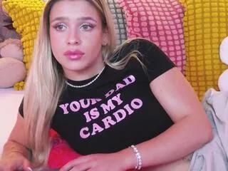 maci_reynolds on Flirt4Free 
