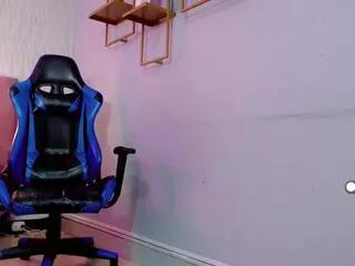 madeline_roa on Flirt4Free 