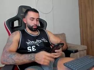 magnus_wolf on Flirt4Free 