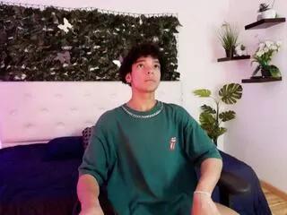 marlon_smiith on Flirt4Free 