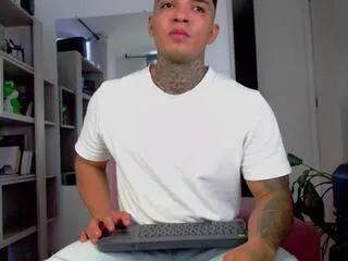 matius_coslink on Flirt4Free 