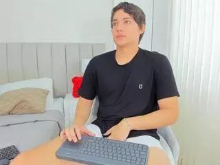 max_corner on Flirt4Free 