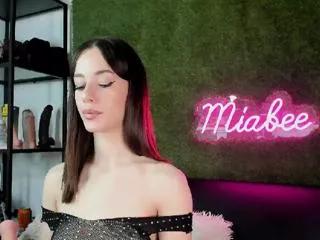 mia_bee on Flirt4Free 