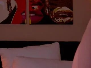 Away natalia_velour on Flirt4Free