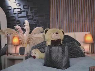 nathalia_miller on Flirt4Free 