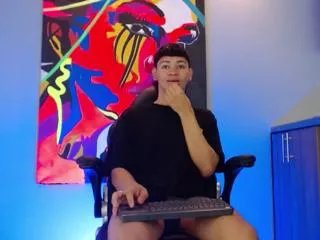 Offline randy_vixx on Flirt4Free