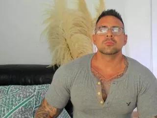 ryan_crew on Flirt4Free 