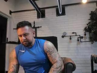 ryan_crew on Flirt4Free 
