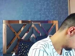 ryan_evanns on Flirt4Free 