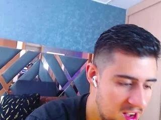 ryan_evanns on Flirt4Free 