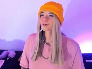 scarlet_bridge on Flirt4Free 