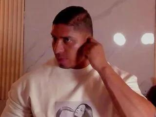 simeone_pannda on Flirt4Free 