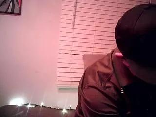 simon_sways on Flirt4Free 