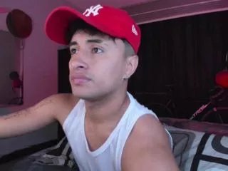 Offline steven_riivera on Flirt4Free