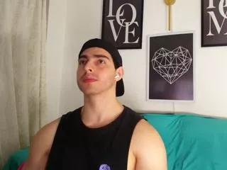 thom_roger on Flirt4Free 