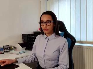 tia_julia on Flirt4Free 
