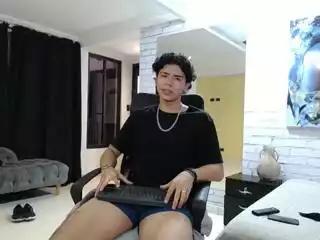 tobias_vega on Flirt4Free 