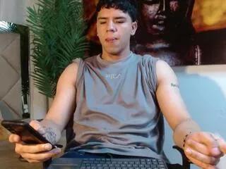 tobias_vega on Flirt4Free 