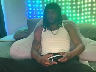 tonyy_huntt on Flirt4Free 