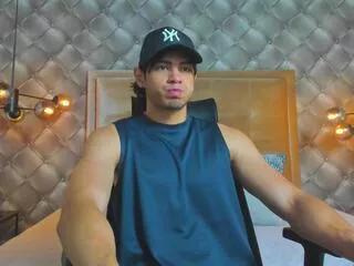 tyler_lions on Flirt4Free 