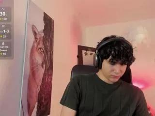 viktor_renaldi on Flirt4Free 