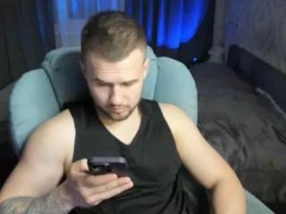 Offline vlad_b on Flirt4Free