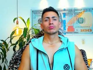 zach_price on Flirt4Free 