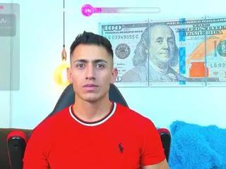 zach_price on Flirt4Free 