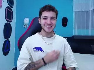 zack_buttoon on Flirt4Free 