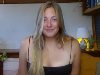 Offline zoey_bell on Flirt4Free