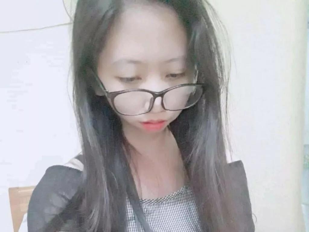 AliaRichard on LiveJasmin 