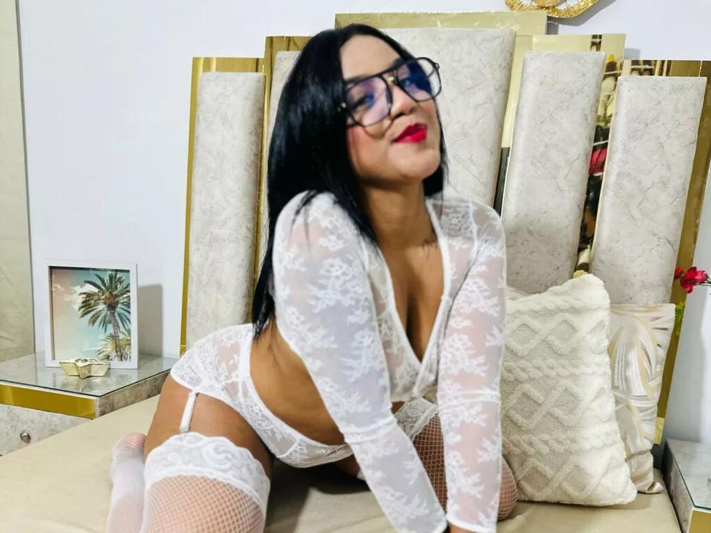 AmberCurls on LiveJasmin 