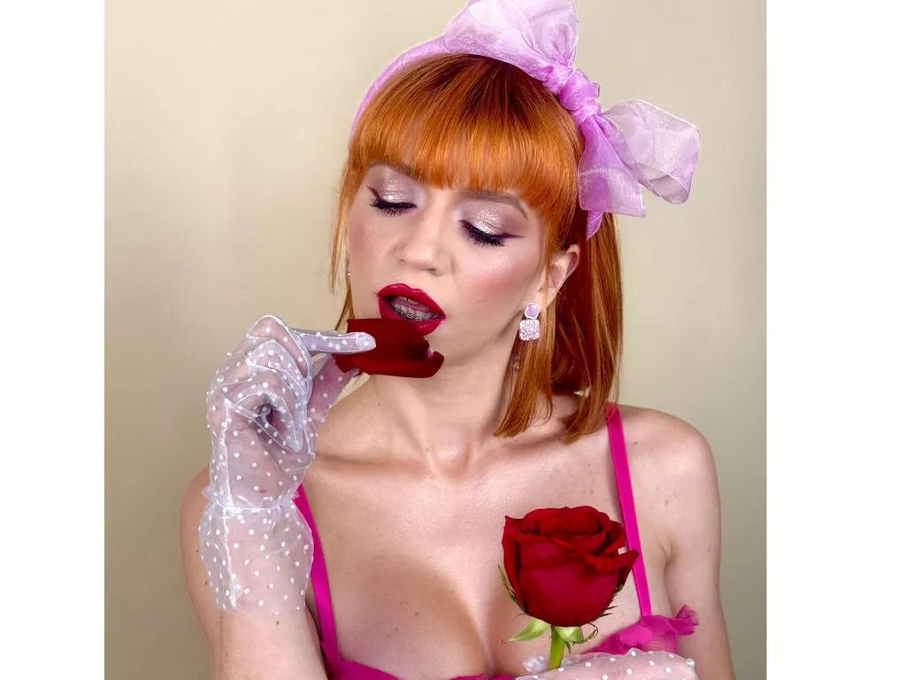 AnnaHennessy on LiveJasmin 