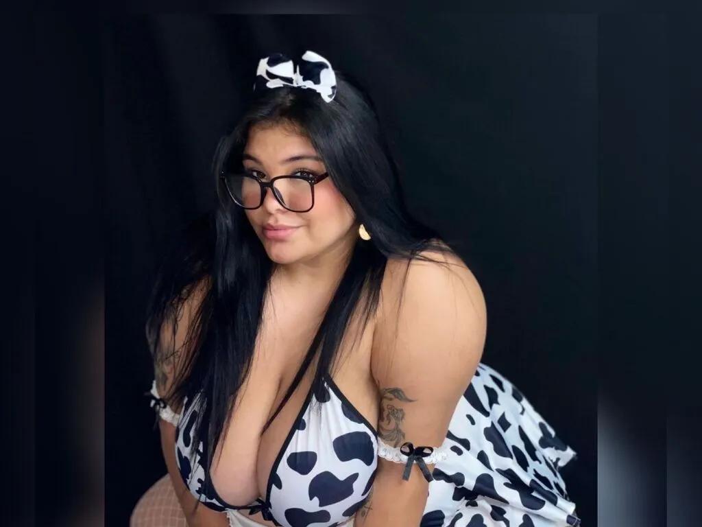 Masturbate to 22 years old CarolineSomers from LiveJasmin CarolineSomers from LiveJasmin