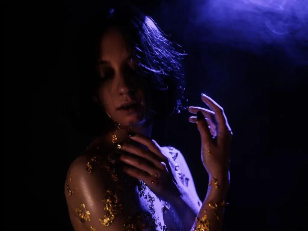 EmmaDarkly on LiveJasmin