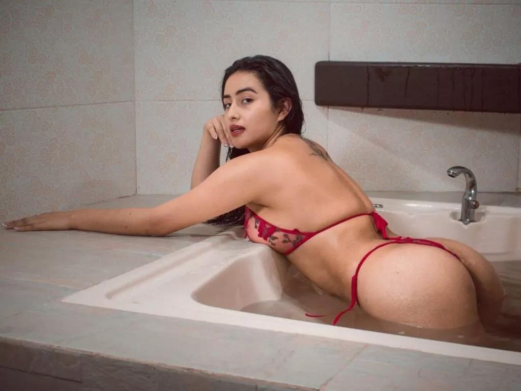 RaisaRuiz on LiveJasmin 