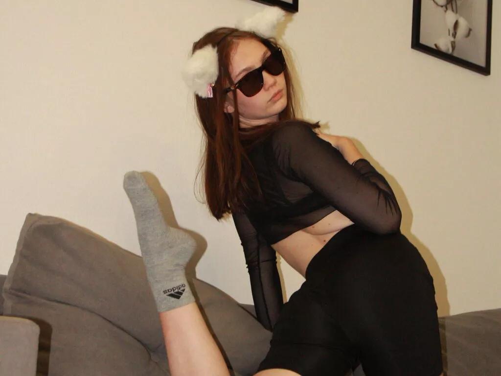 ShineMila on LiveJasmin 