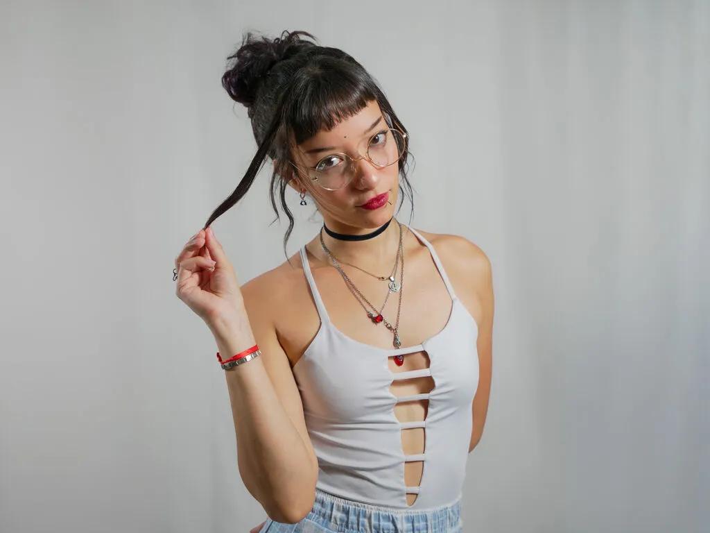 Try 22 years old YunseoHant from LiveJasmin YunseoHant from LiveJasmin