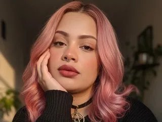 Offline ammyy_collins on Streamate