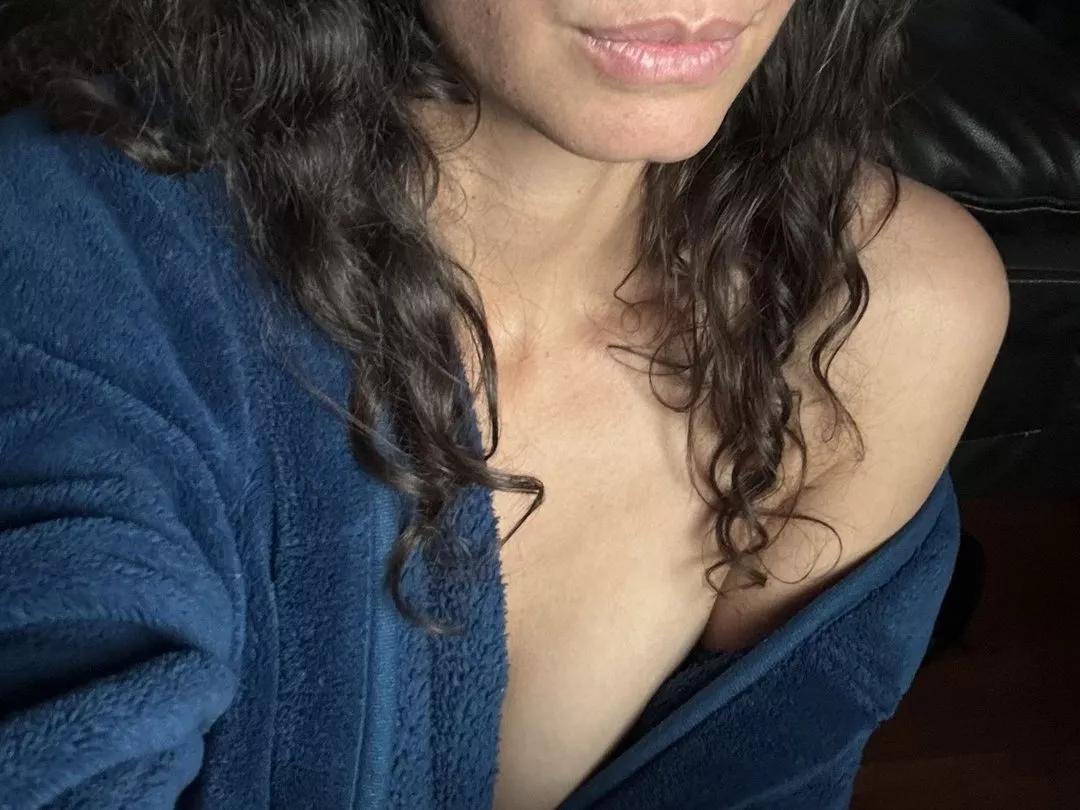 Beetroot_the_Dragon on Streamate 
