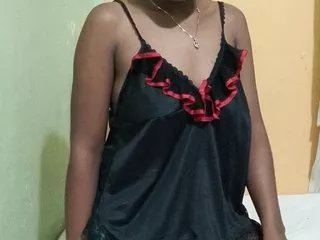 Offline Caterinababe83 on Streamate