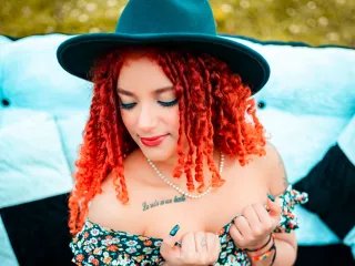 Offline DancerMilu on Streamate